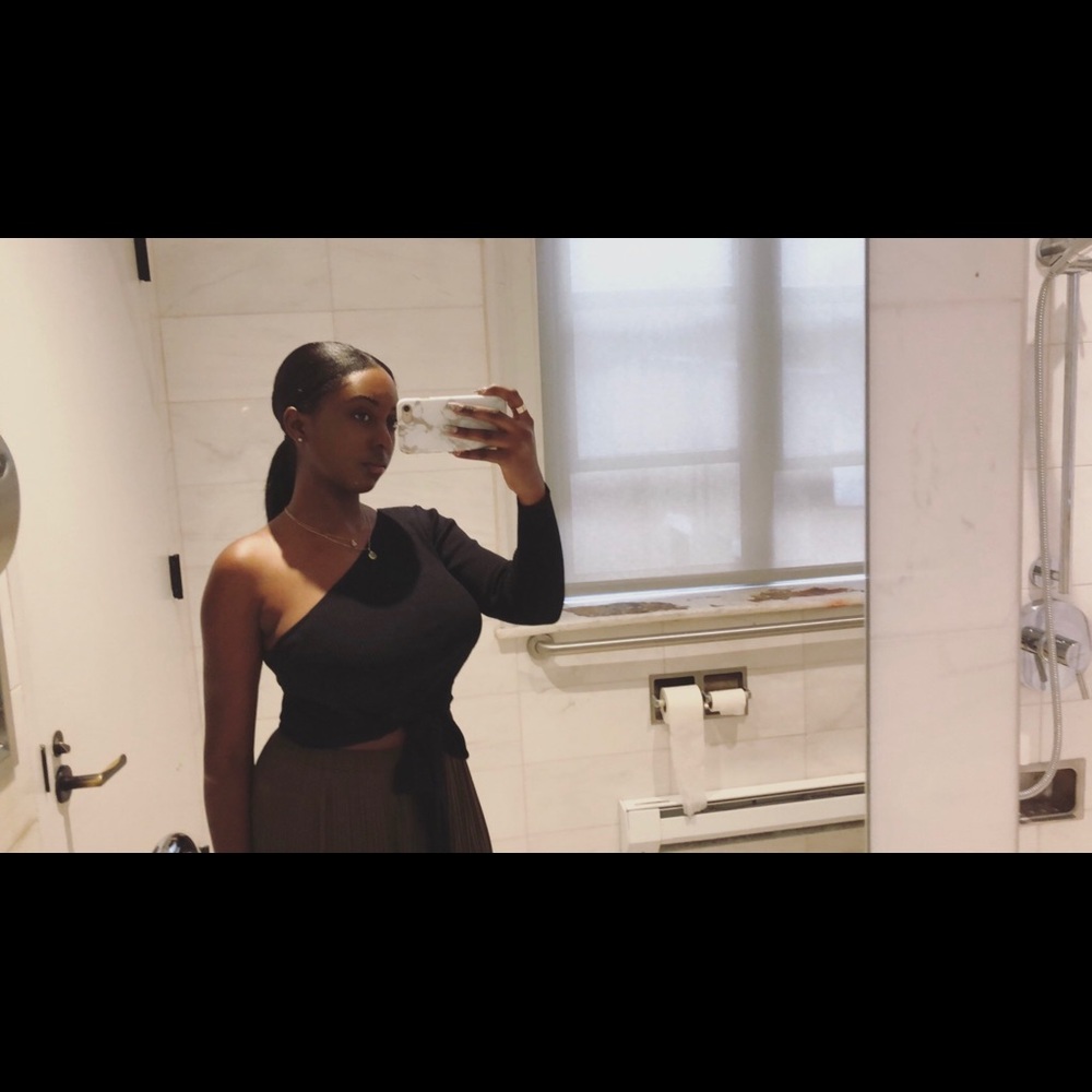 Black One Shoulder Cutout Asymmetrical Crop Top